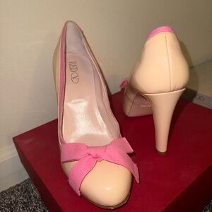 RED Valentino Cream Heels with Pink Bow